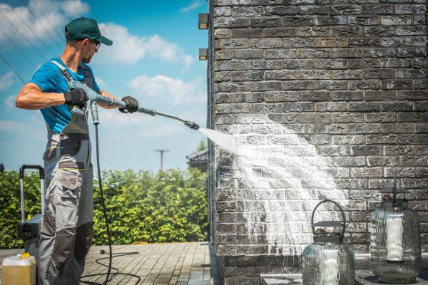 Brick Cleaning in Knoxville