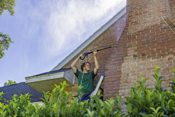 Cost of Brick House Cleaning in Knoxville