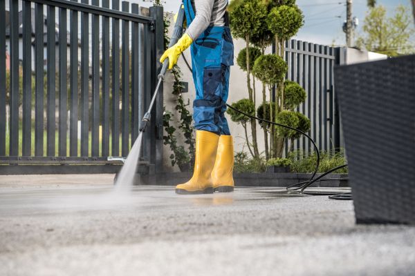 Driveway Power Washing in Knoxville