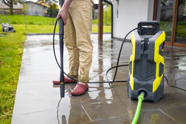 Cost of Porch Pressure Washing in Knoxville