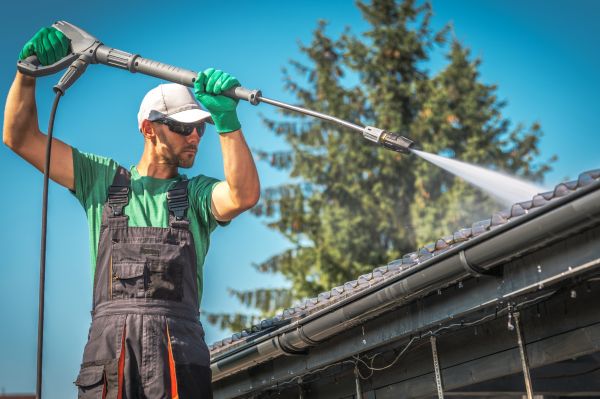 Cost of Gutter Washing in Knoxville