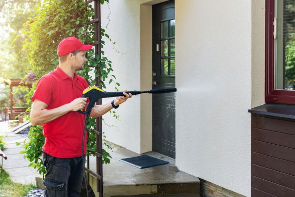 Cost of House Powerwashing in Knoxville