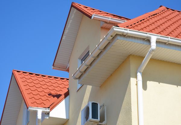 Cost of Soffit Cleaning in Knoxville