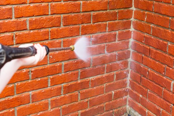 Cost of Brick Pressure Cleaning in Knoxville