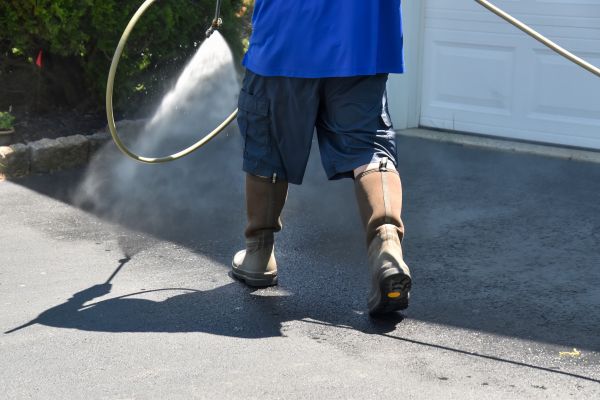 Cost of Asphalt Driveway Cleaning in Knoxville
