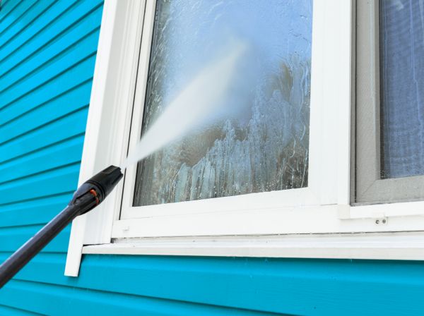 Residential Pressure Cleaning in Knoxville