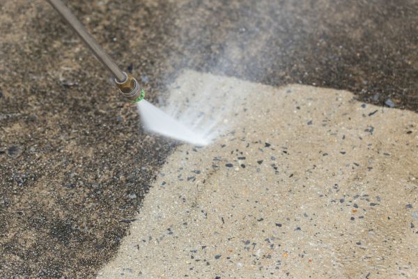 Deck Concrete Cleaning in Knoxville
