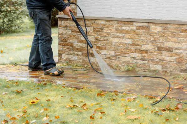Cost of Residential Powerwashing in Knoxville